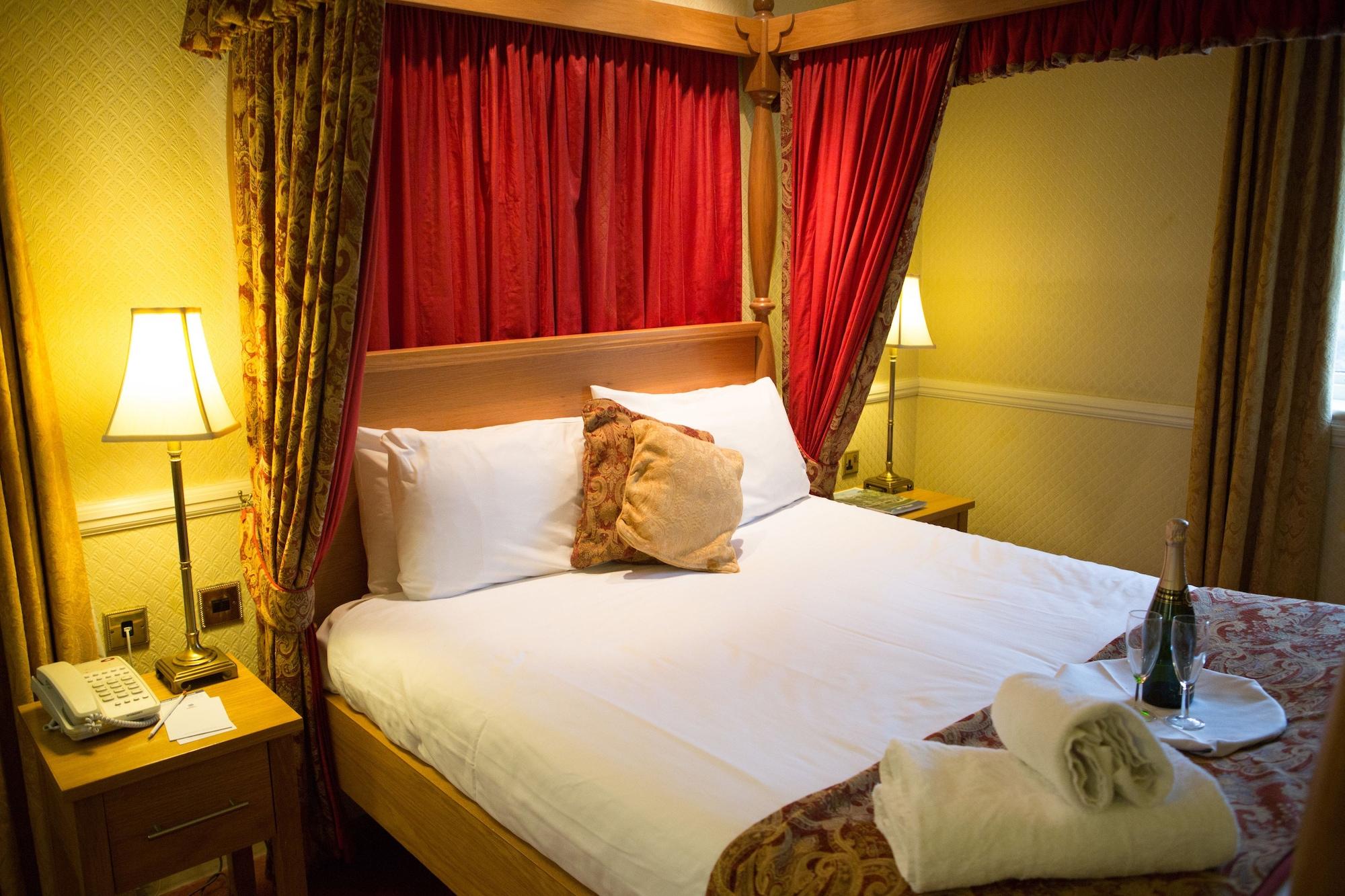 Best Western Gables Hotel Falfield Eksteriør bilde