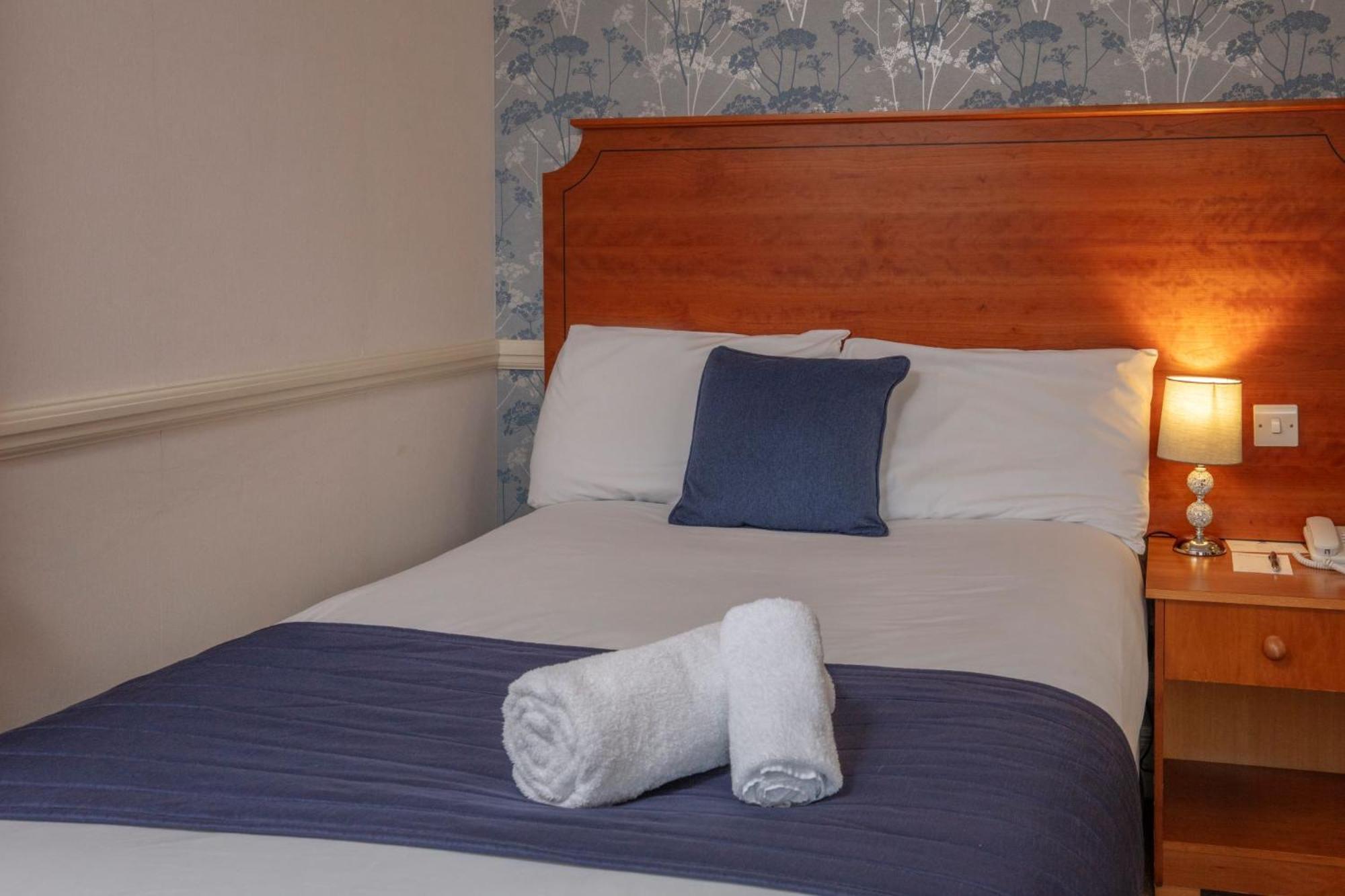 Best Western Gables Hotel Falfield Eksteriør bilde